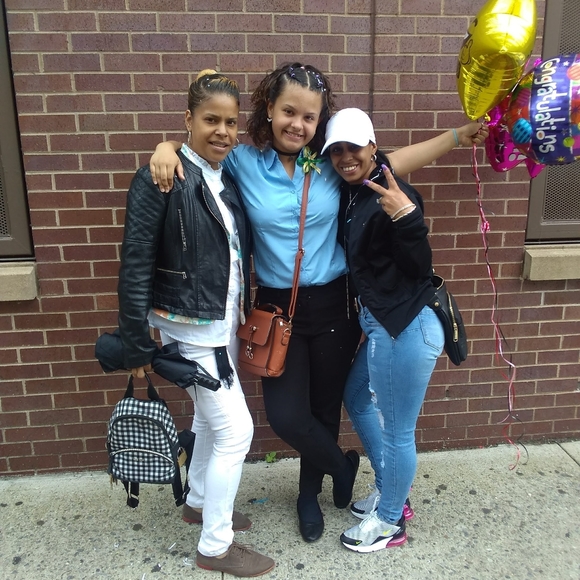 Meet your Posher, - Picture 15 of 17